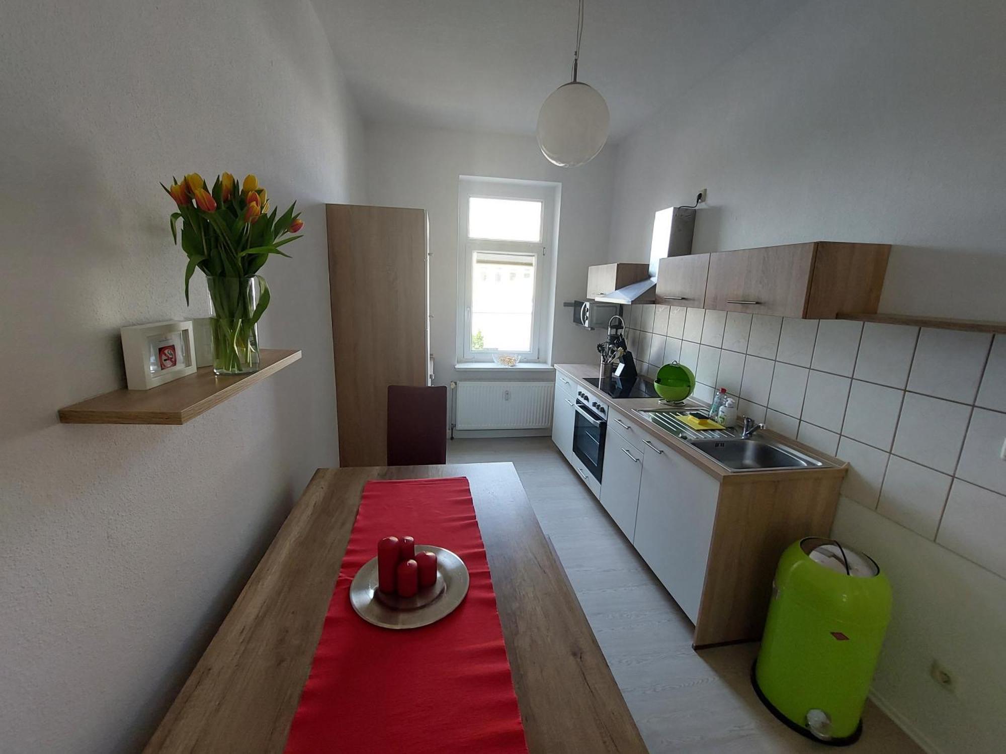 Schoene Zwei-Zimmer-Wohnung "W2" Mit 4 Einzelbetten Und Wlan In Zwenkau Bei Leipzig Im Neuseenland Habitación foto